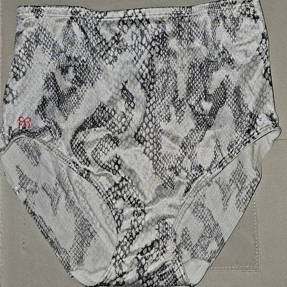 Ruby Ribbon Briefs Sz M, High Cut Leg, TWO pair